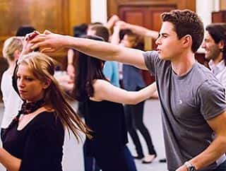 Salsa Classes – Improvers 1