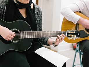 Guitar Lessons – Beginners